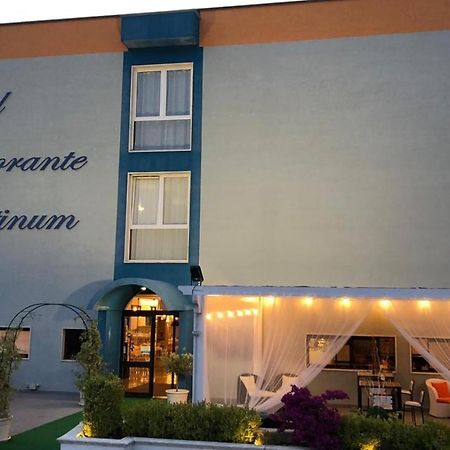 Hotel Palatinum ميتابونتو المظهر الخارجي الصورة