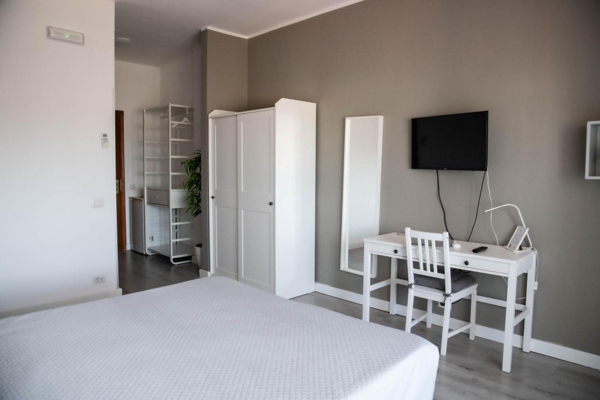 Hotel Palatinum ميتابونتو المظهر الخارجي الصورة