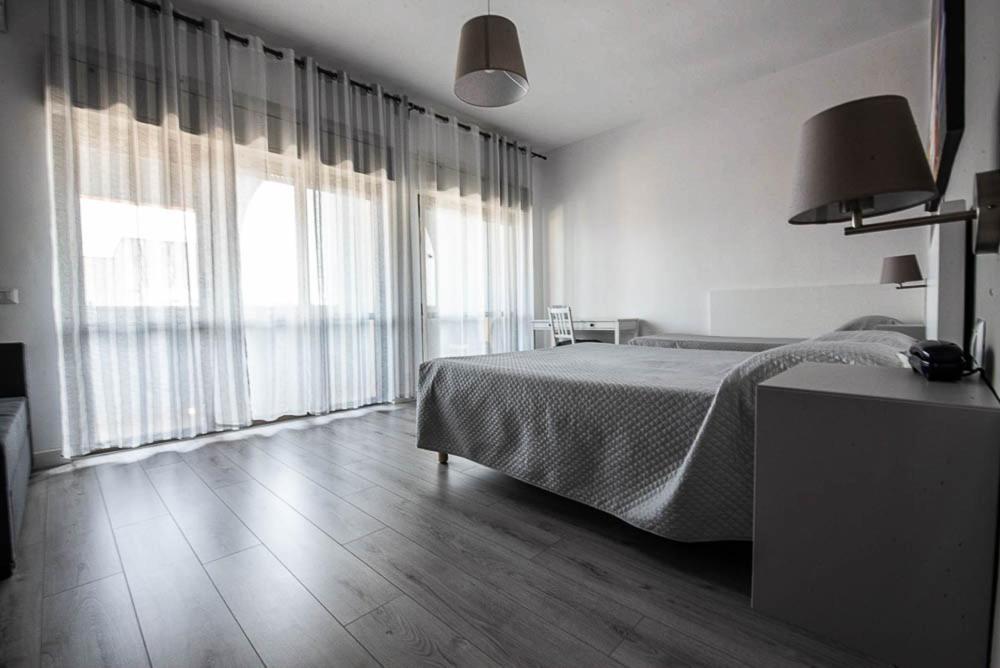 Hotel Palatinum ميتابونتو المظهر الخارجي الصورة