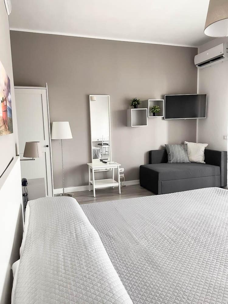 Hotel Palatinum ميتابونتو المظهر الخارجي الصورة