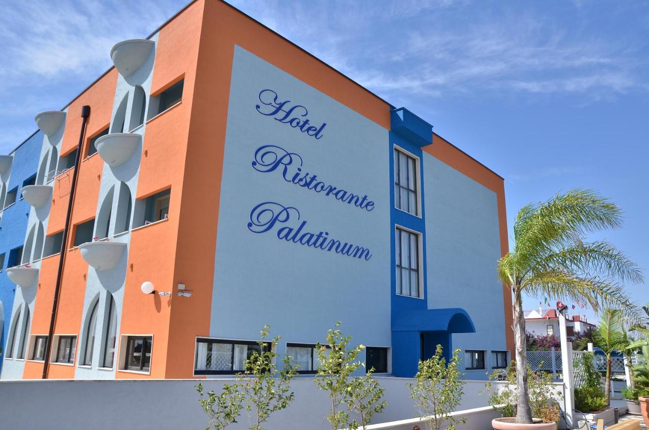 Hotel Palatinum ميتابونتو المظهر الخارجي الصورة